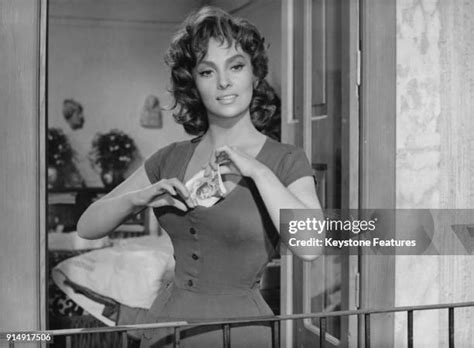 5,900 Gina Lollobrigida Photos & High